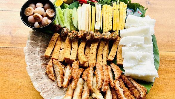 Bún Đậu Mắm Tôm Nhà Cốm
