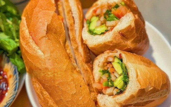 Bánh Mì Chả Cá Quy Nhơn - Hoàng Văn Thụ