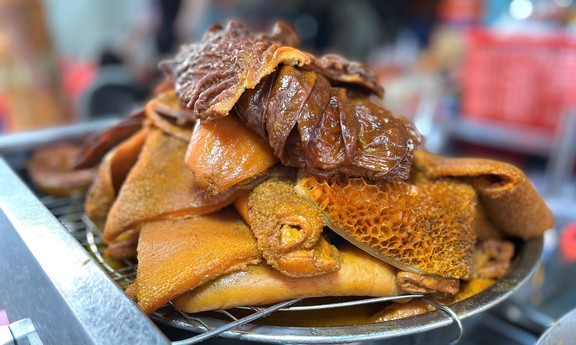 Phá Lấu Heo - A Bằng