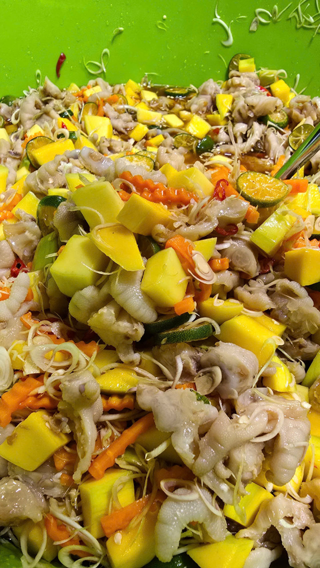 Bếp Trang Le Food - Bún Mắm Nêm, Súp Bò Viên & Chân Gà Sốt Thái