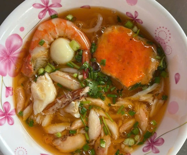 Bánh Canh Ghẹ A Mỹ - Phạm Văn Thuận