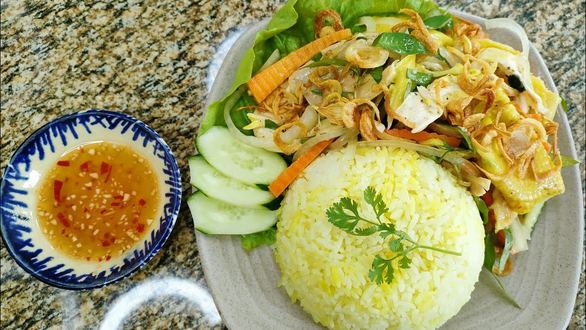 Bếp Thuỷ My - Cơm Gà Xé