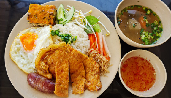 CƠM TẤM 669 - Sườn Nướng Đậm Vị - Lê Hồng Phong