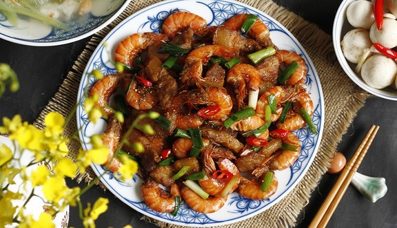 Cơm Niêu Nhà Bà Nữ - 65 Lê Văn Hưu