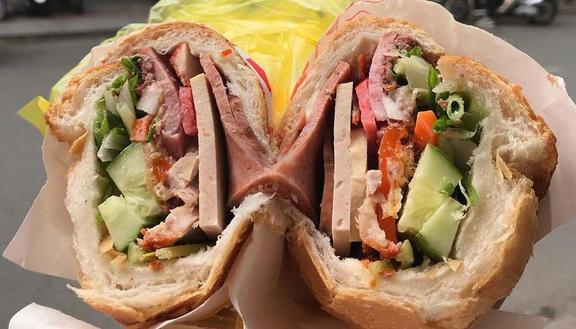Bánh Mì Sài Gòn - 151 Giáp Nhất