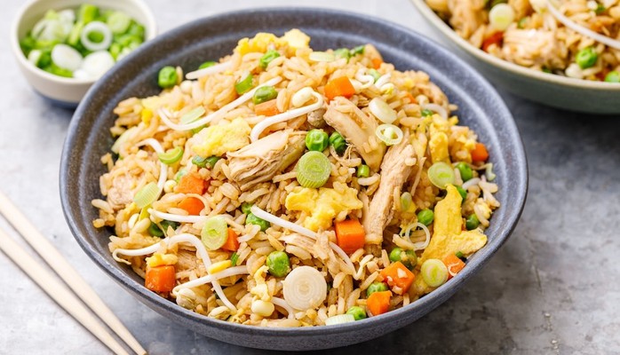 Diệp Quán - Bún Bò Huế, Cơm Chiên Hải Sản & Cơm Chiên Bò Lúc Lắc - Quách Văn Tuấn