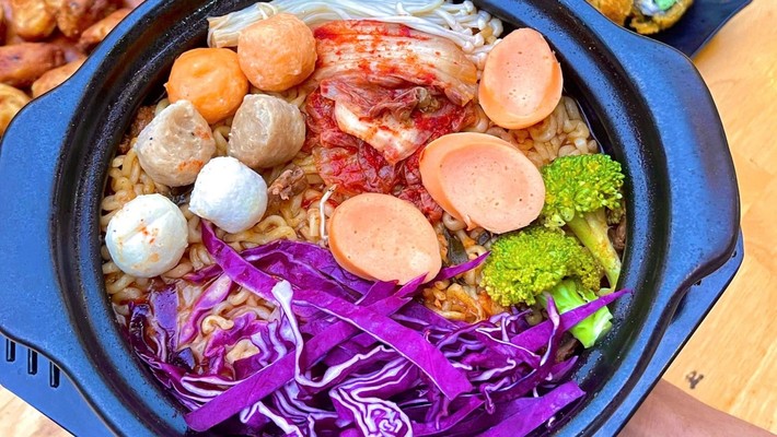 Mì Cay Dalas - Hẻm 2B Bùi Dự