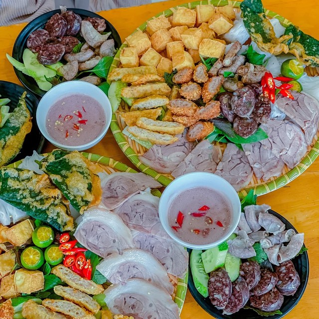 Bún Đậu 111 - C2 PiCiTy