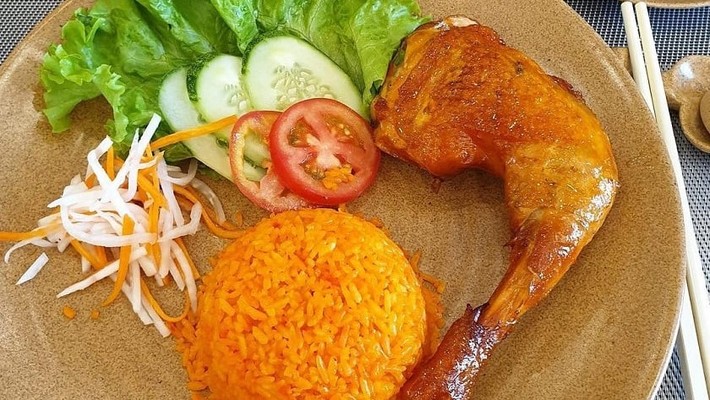Quán Cơm Huỳnh Trân - Chi Nhánh 39 Nguyễn Công Trứ