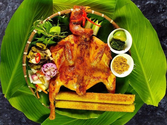 Bảo Hân Food - Gà Ta Nướng Mắm Nhĩ
