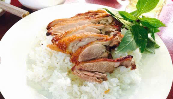 Quỳnh Ly - Cơm Trưa - 1A Hải Đức