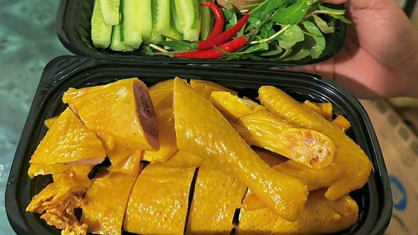 Ăn Vặt & Gà Ủ Muối - Ryna Tasty Foods