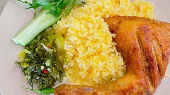 Cơm Gà Xối Mỡ Lộc Phát 6 - Nguyễn Tri Phương