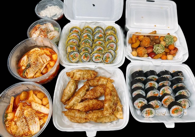 MỠ MỠ TOKBOKKI - Tokbokki & Ăn Vặt Hàn Quốc