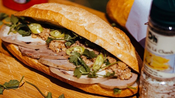 Bánh Mì Hồng Vân - Chi Nhánh 1156 Quang Trung