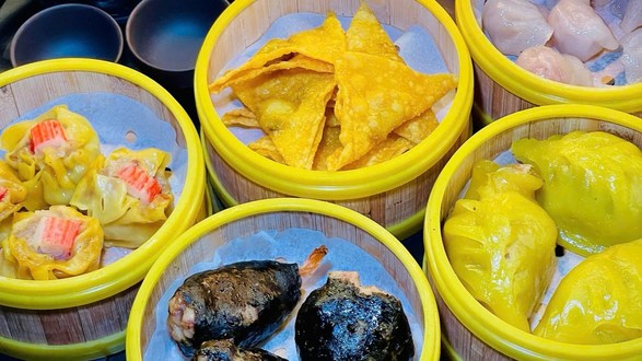 Dimsum HÀO CA 豪歌 - 166/43/10 Hai Bà Trưng