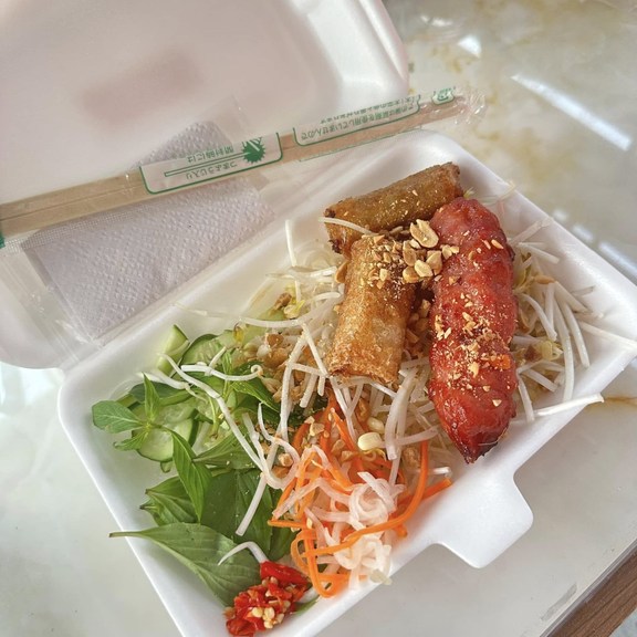 Bún Mì Xào Cô Hồng