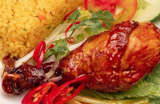 Quán Cơm 02 - Cơm Gà Chiên Mắm, Cơm Sườn Xào Chua Ngọt & Ăn Vặt