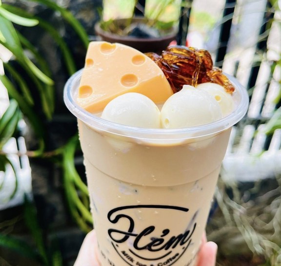 Hẻm Milk Tea & Coffee - 09 Nhân Vị