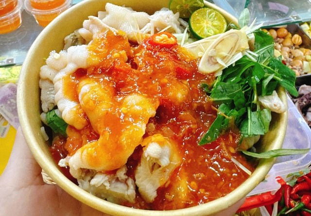 76 Food - Chân Gà Sốt Thái - Lê Thánh Tôn