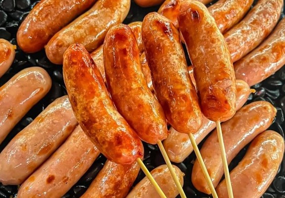 Xúc Xích - Lạp Xưởng Nướng Đá Hà Khẩu - Quang Trung