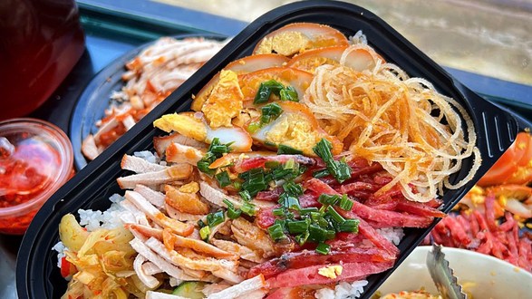 Cơm Tấm Long Xuyên - A Tèo