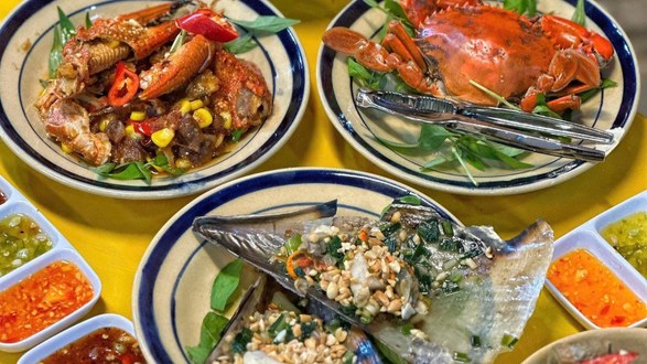 Ốc Hút Xứ Quảng - CMT8