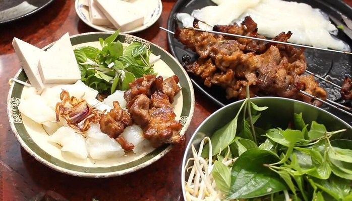 Bánh Cuốn Thịt Nướng - Như Ý