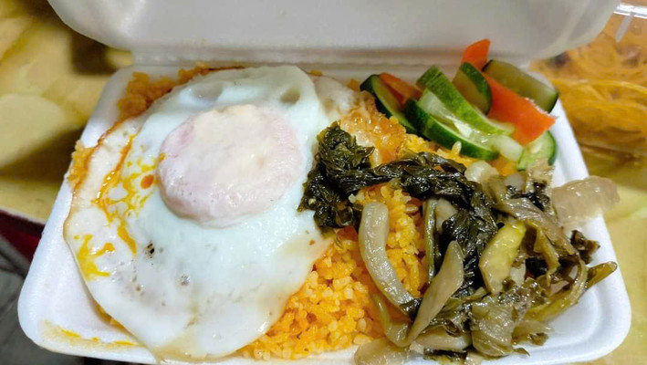 Cơm Tấm & Cơm Chiên - 26 Trường Chinh