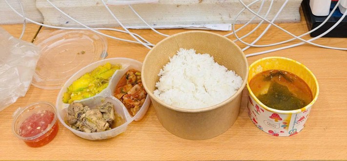 Cơm Nhà 3 Món - 23 Trần Quang Khải