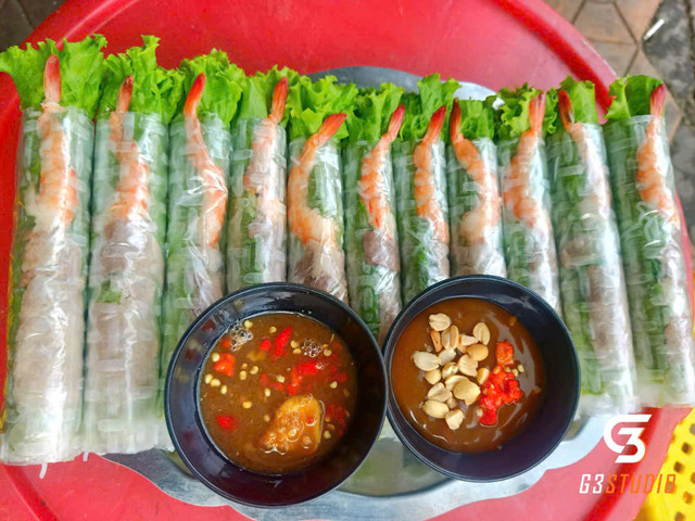 Gỏi Cuốn Sài Gòn & Bún Mắm Nêm - Nguyễn Công Phương