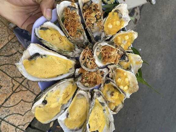 Quán Ốc Bờ Kè - Hoàng Sa