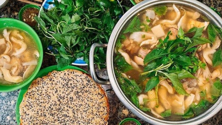 Lẩu Gá É Phú Yên - Quán Nghinh Phong - Lý Thường Kiệt