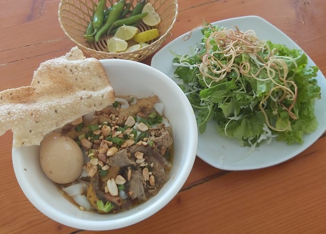 Mỳ Quảng Kiểm Lâm - 1068 Ngô Quyền