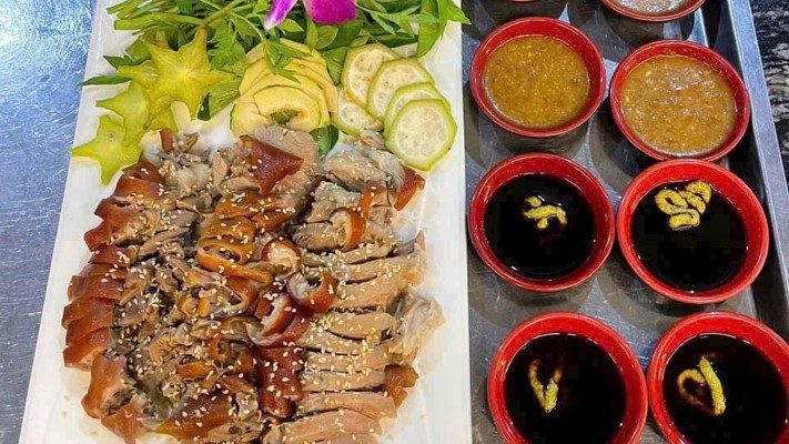 Cúc Phương NB - Dê Quay & Gà Đồi