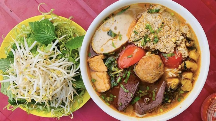 Bún Riêu Cua - Bún Chả Cá & Cơm Tấm O Lợi