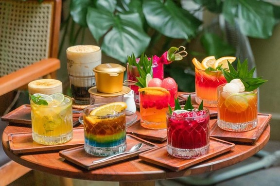 Cây Bơ - Coffee & Tea - 15 Đằng Hải