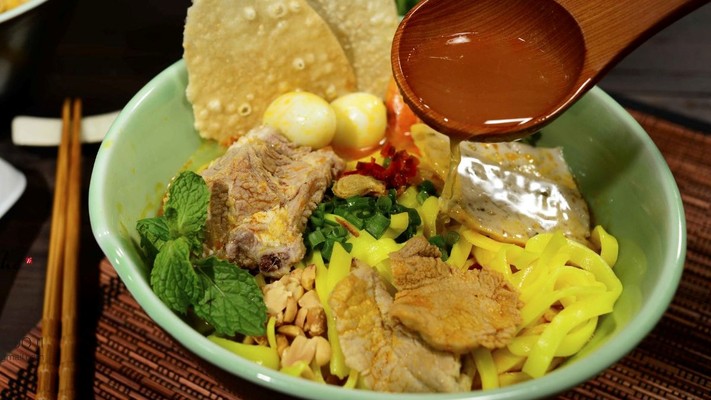 Mỳ Quảng Hiệp Đức - Mỳ Gà & Mỳ Bò - 04 Hoàng Minh Thảo