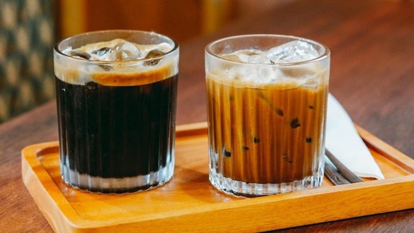 Cà Phê & Ăn Vặt 999