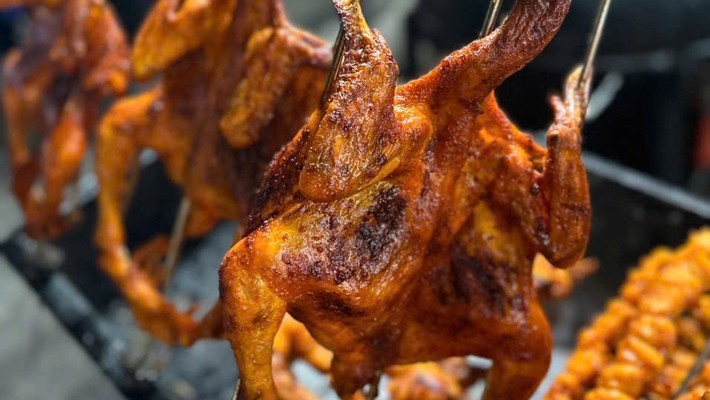 Quán Gà Nướng 18 - Thịt Nướng - Nguyễn Văn Cự