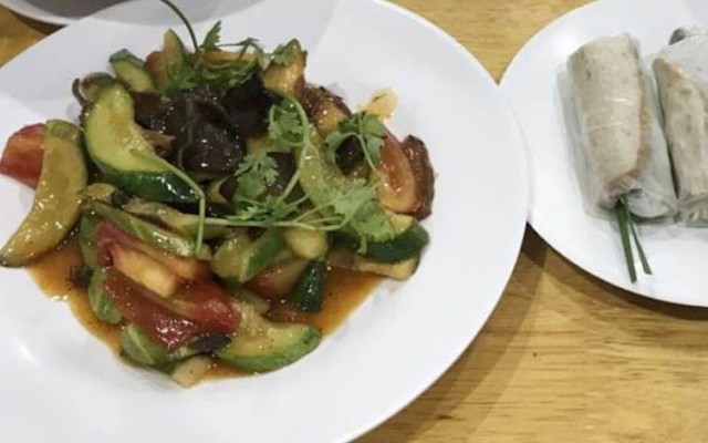 Cơm Chay Tự Chọn Trúc Linh - 329C Nguyễn Văn Linh