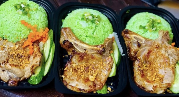 Cơm Gà Dứa - Lái Thiêu