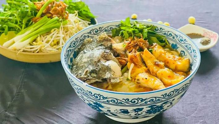 Bánh Canh Cá Lóc Cây Sung