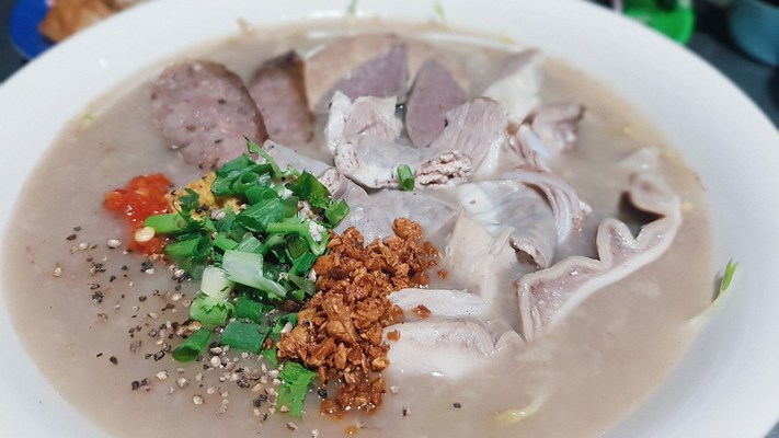 CHÁO LÒNG CÔ THỦY - 145 BÙI ĐIỀN