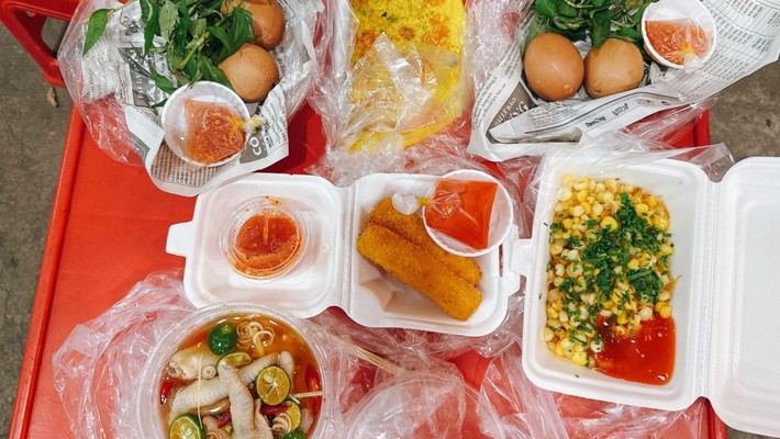 Ăn Vặt Sáu Lượng - 342 Nguyễn Công Phương