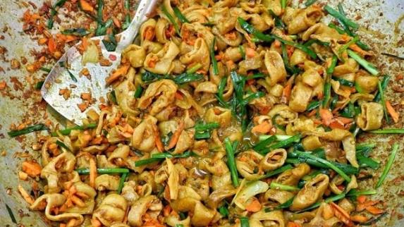 Lòng Xào Nghệ Đặc Sản Miền Trung - Đường Số 8