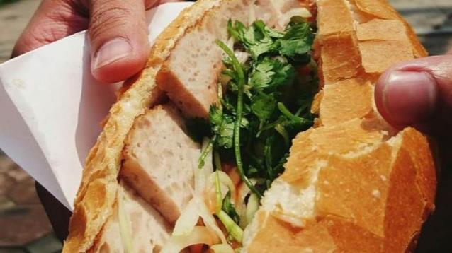 Bánh Mì Chả Nóng Long Đỉnh - KĐT Đại Kim