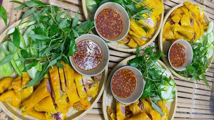 Kiều Nhung Food - Gà Ủ Muối & Chân Gà