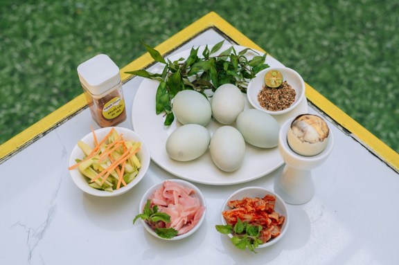 Trứng Ngon Egg & More - 254 Đỗ Bá