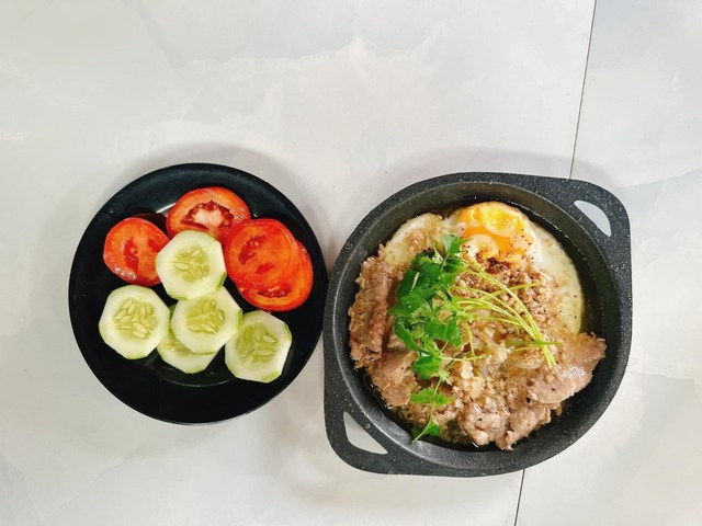 Bún Bò Giò, Bò Kho & Ốp La Bít Tết - Trà Bồng Khởi Nghĩa